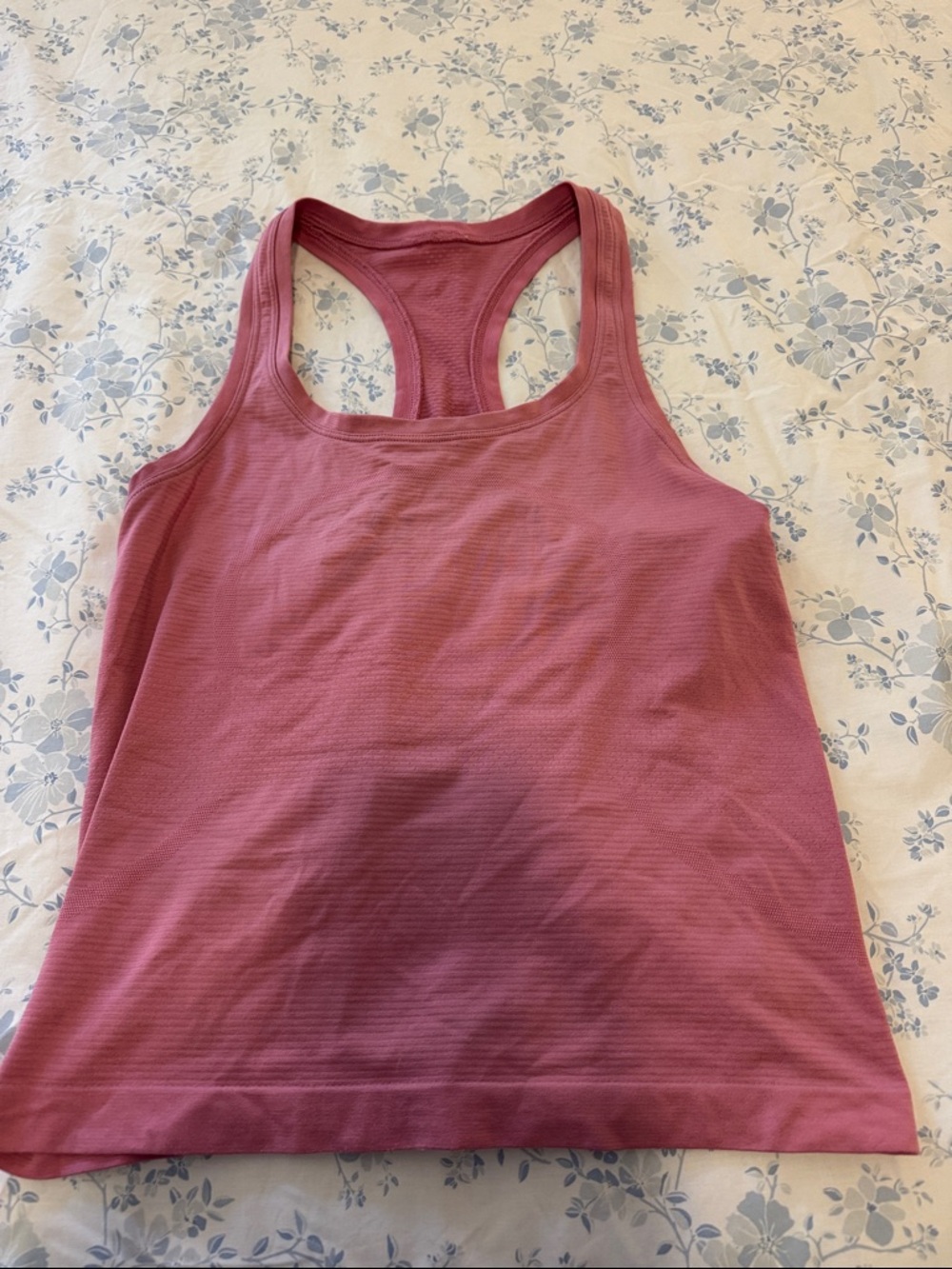 Lululemon swiftly tech tank top cropped length- hits at waist. Dusty Rose/pink